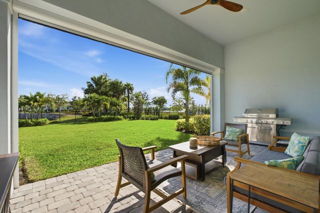 10888 STELLAR Circle, Palm Beach Gardens, FL 33412