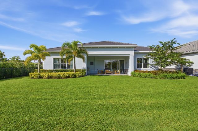 10888 STELLAR Circle, Palm Beach Gardens, FL 33412