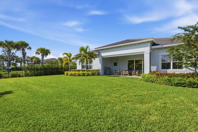 10888 STELLAR Circle, Palm Beach Gardens, FL 33412