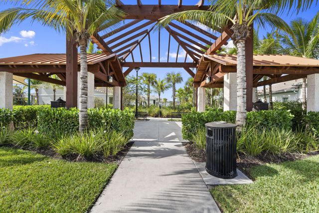 10888 STELLAR Circle, Palm Beach Gardens, FL 33412