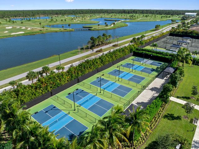 10888 STELLAR Circle, Palm Beach Gardens, FL 33412
