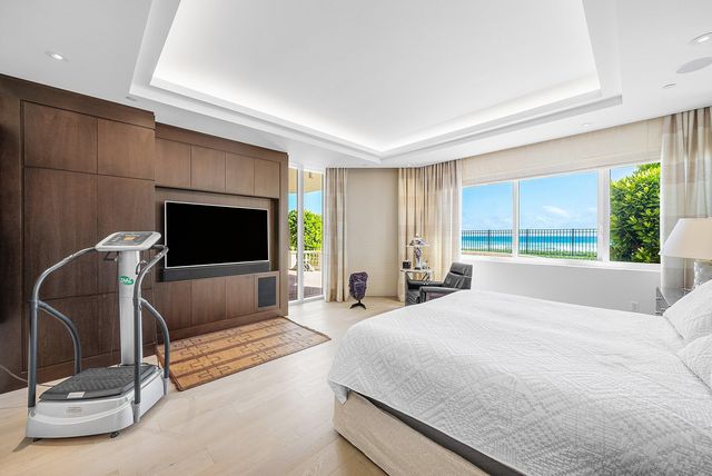 3000 S Ocean Boulevard 206, Palm Beach, FL 33480