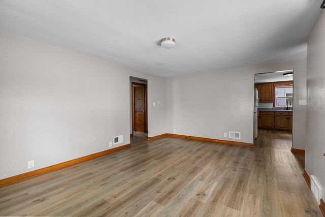 1316 W ROGERS AVENUE, Appleton, WI 54914