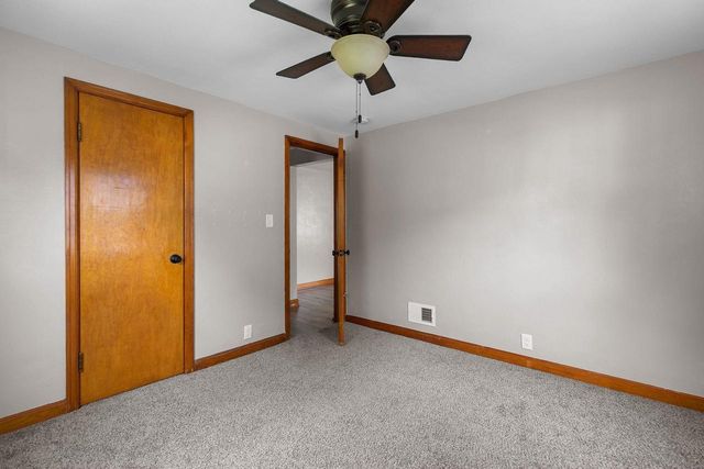 1316 W ROGERS AVENUE, Appleton, WI 54914
