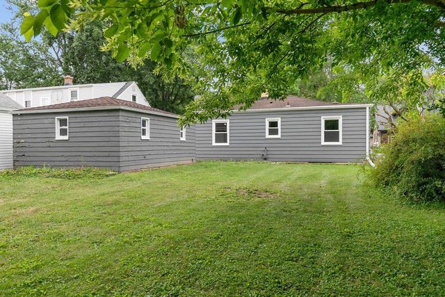 1316 W ROGERS AVENUE, Appleton, WI 54914