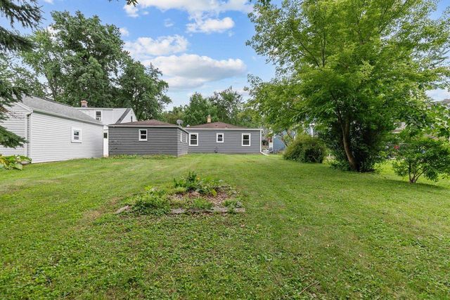 1316 W ROGERS AVENUE, Appleton, WI 54914