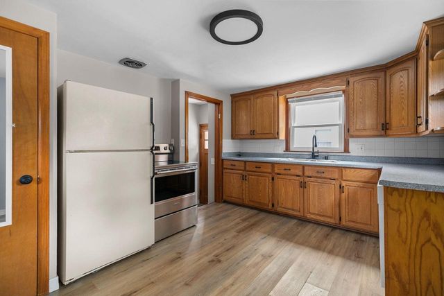 1316 W ROGERS AVENUE, Appleton, WI 54914