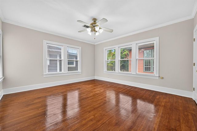 1929 Hawthorne Street, Houston, TX 77098