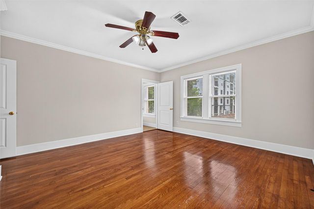 1929 Hawthorne Street, Houston, TX 77098