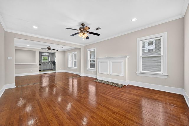 1929 Hawthorne Street, Houston, TX 77098