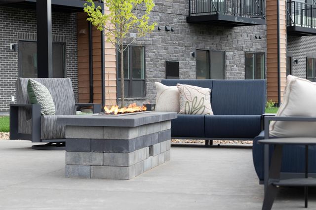 6450 37th Avenue NW #302, Rochester, MN 55901