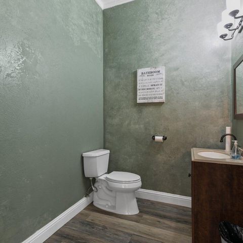 9011 Monument Drive, Grants Pass, OR 97526