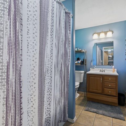 9011 Monument Drive, Grants Pass, OR 97526