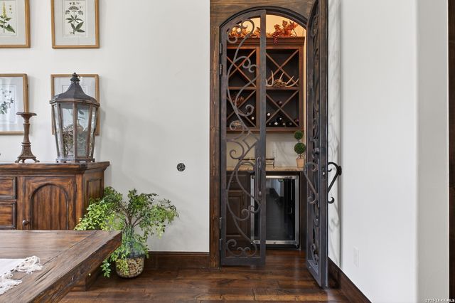 214 SILENT SPG, Boerne, TX 78006