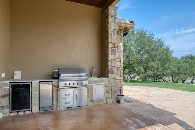 214 SILENT SPG, Boerne, TX 78006
