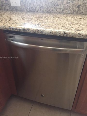 12446 Emerald Creek Ct 12446, Plantation, FL 33325