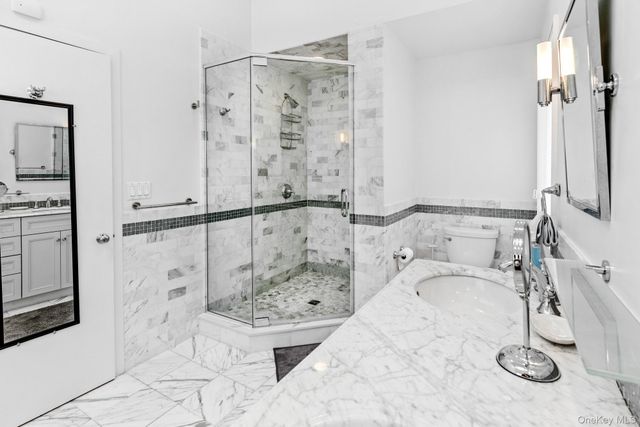 34 Park Circle, Quogue, NY 11959