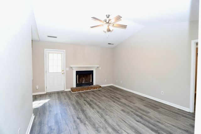 1030 E Sherwood Drive, Sumter, SC 29153