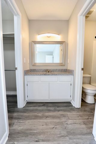 1030 E Sherwood Drive, Sumter, SC 29153