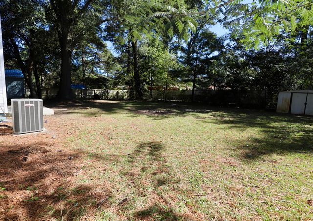 1030 E Sherwood Drive, Sumter, SC 29153