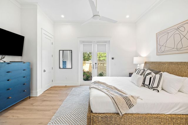 240 Lakeview Drive, Santa Rosa Beach, FL 32459