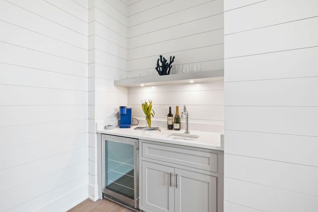 240 Lakeview Drive, Santa Rosa Beach, FL 32459