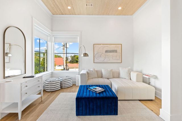 240 Lakeview Drive, Santa Rosa Beach, FL 32459