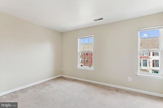 45465 BLUEMONT JUNCTION SQ, Sterling, VA 20164