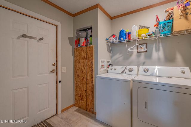 153 Tori Kait Lane, Powell, TN 37849