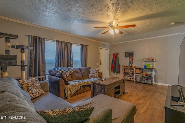 153 Tori Kait Lane, Powell, TN 37849