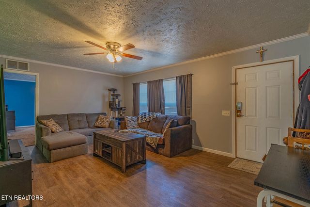 153 Tori Kait Lane, Powell, TN 37849