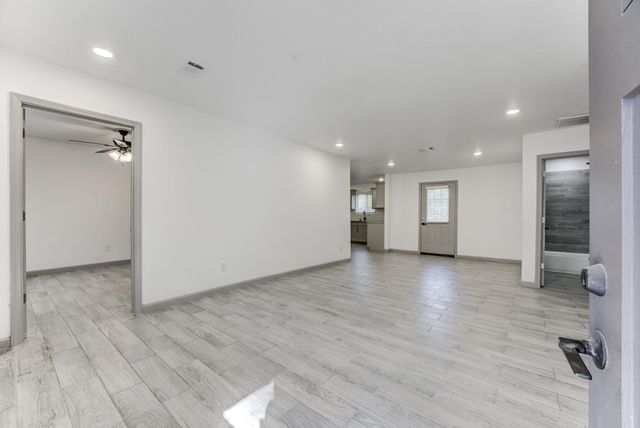 8225 Carolwood Drive, Houston, TX 77028