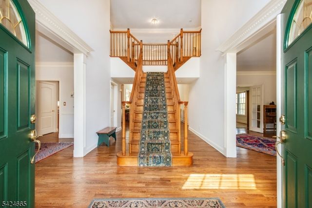 32 INDEPENDENCE DRIVE, Bernards Twp., NJ 07920