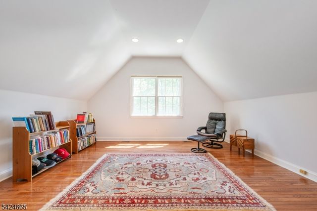 32 INDEPENDENCE DRIVE, Bernards Twp., NJ 07920