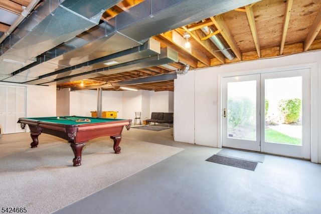 32 INDEPENDENCE DRIVE, Bernards Twp., NJ 07920