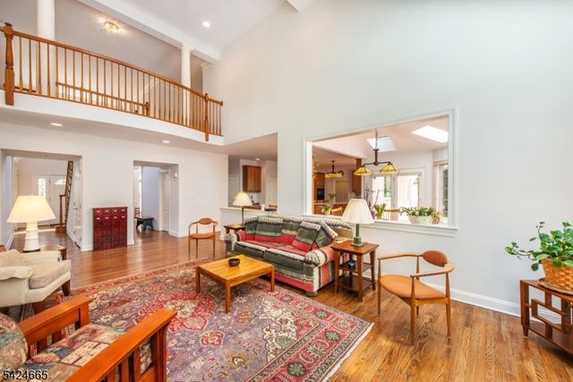 32 INDEPENDENCE DRIVE, Bernards Twp., NJ 07920