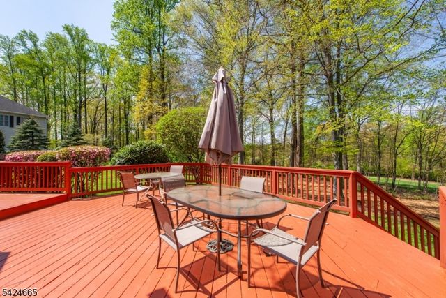 32 INDEPENDENCE DRIVE, Bernards Twp., NJ 07920