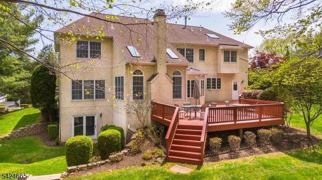 32 INDEPENDENCE DRIVE, Bernards Twp., NJ 07920