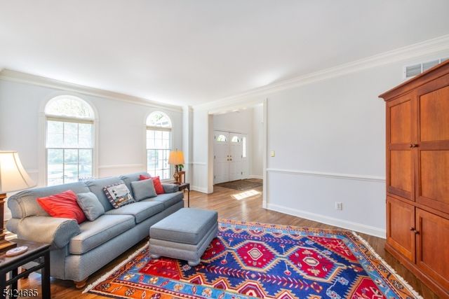32 INDEPENDENCE DRIVE, Bernards Twp., NJ 07920