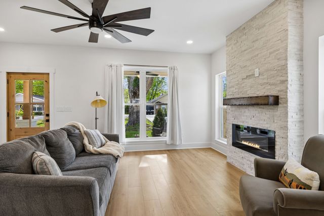 328 Granbury St, Franklin, TN 37064