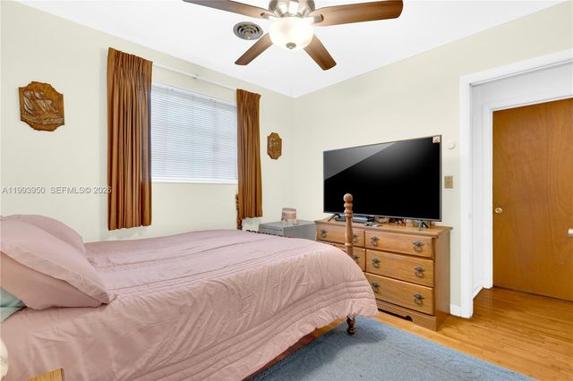 3011 NW 69th Ter, Miami, FL 33147