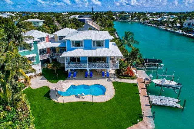 162 Bayview Dr, Islamorada, FL 33036