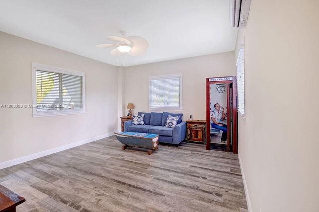 162 Bayview Dr, Islamorada, FL 33036