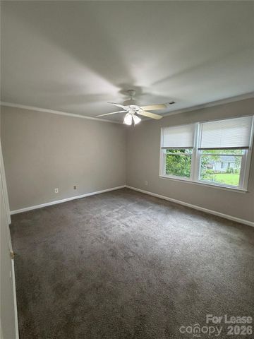 7409 Lockmont Drive, Charlotte, NC 28212