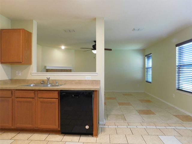 2801 Saddle Drive, Denton, TX 76210