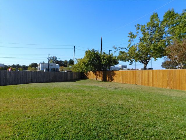 2801 Saddle Drive, Denton, TX 76210