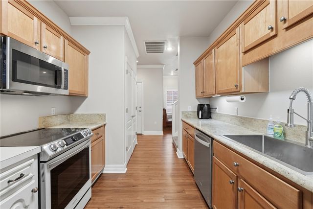 910 S Dixson Street, Rogers, AR 72758