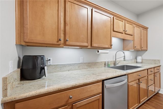 910 S Dixson Street, Rogers, AR 72758