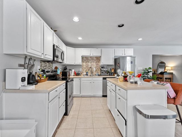 2002 S HABANA AVENUE C, Tampa, FL 33629