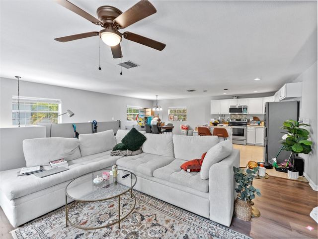 2002 S HABANA AVENUE C, Tampa, FL 33629